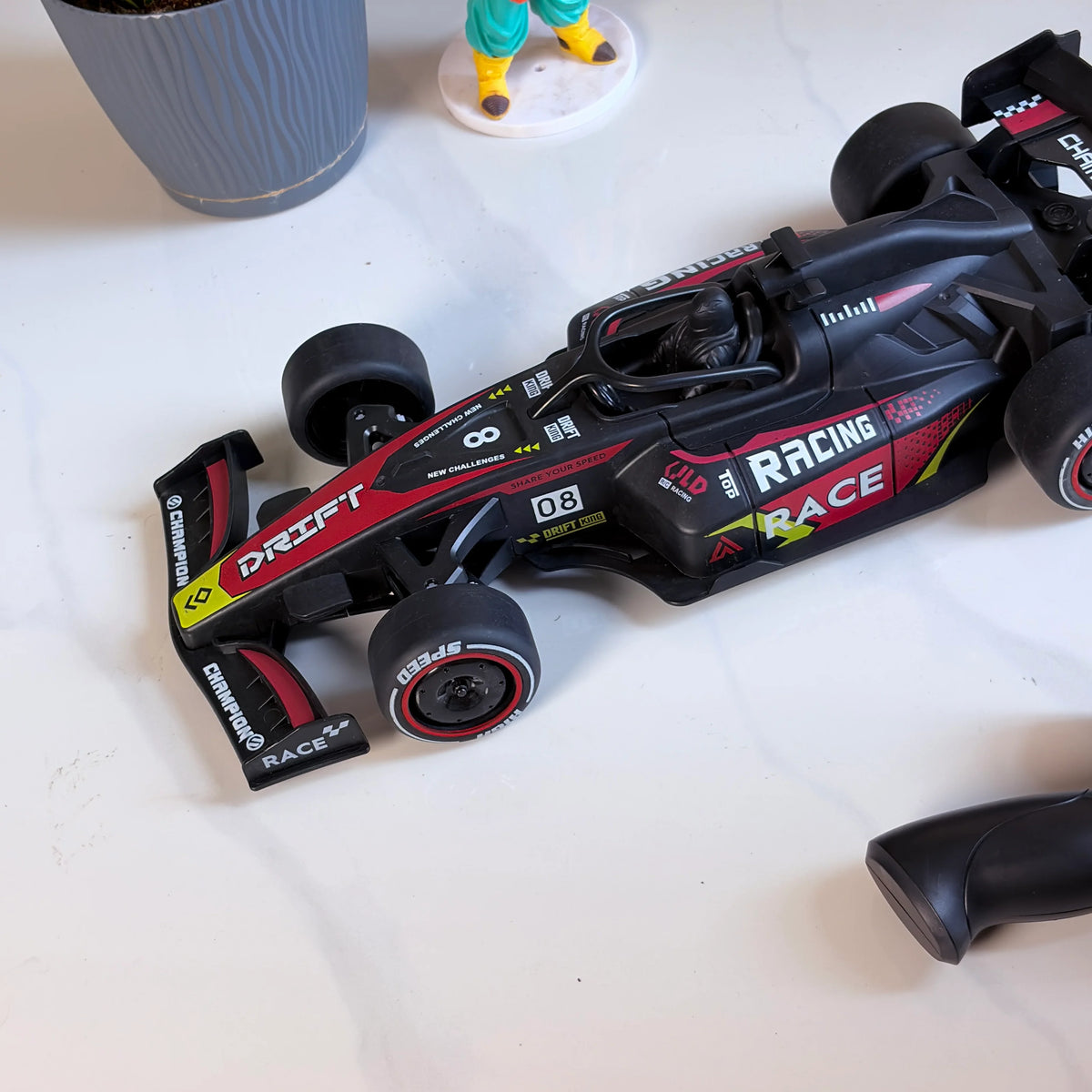 Formula F1 RC Racing Drift Car for Kids & Adult | Hobby grade Remote (100+ ft Range) | Mist Smoke Effect | LED Lights | Rechargeable Battery | Multi-Direction Control |